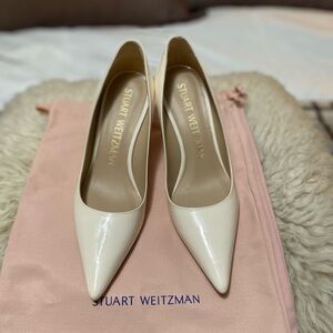 Stuart Weitzman Cream Pointed Toe Heels